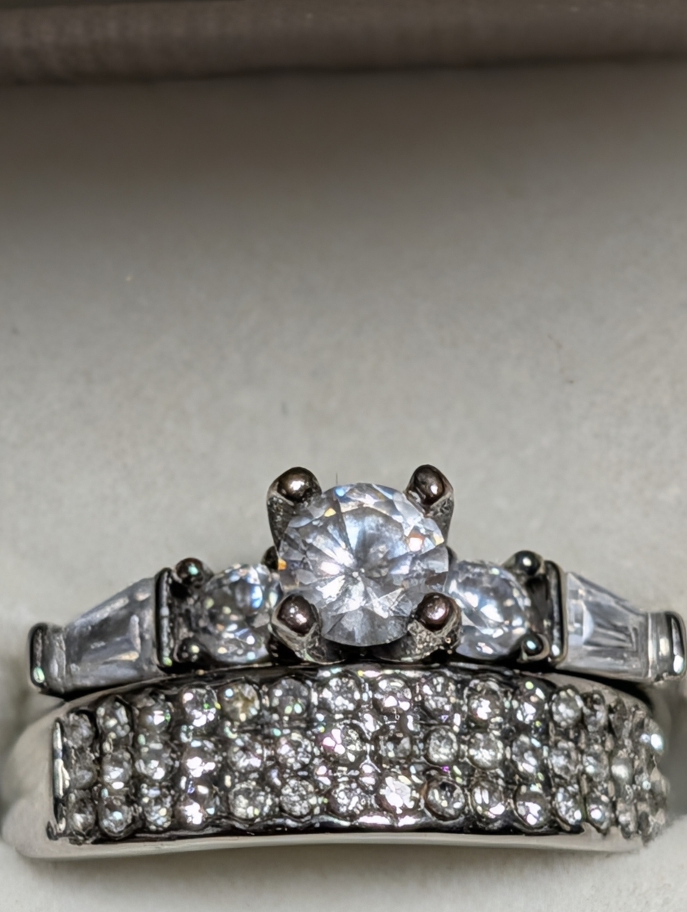 Gorgeous Vacation Wedding Engagement Ring Set